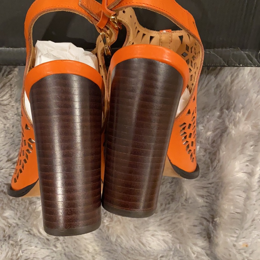Rebecca Minkoff Laser Cut - Size 5 - Picture 4 of 8